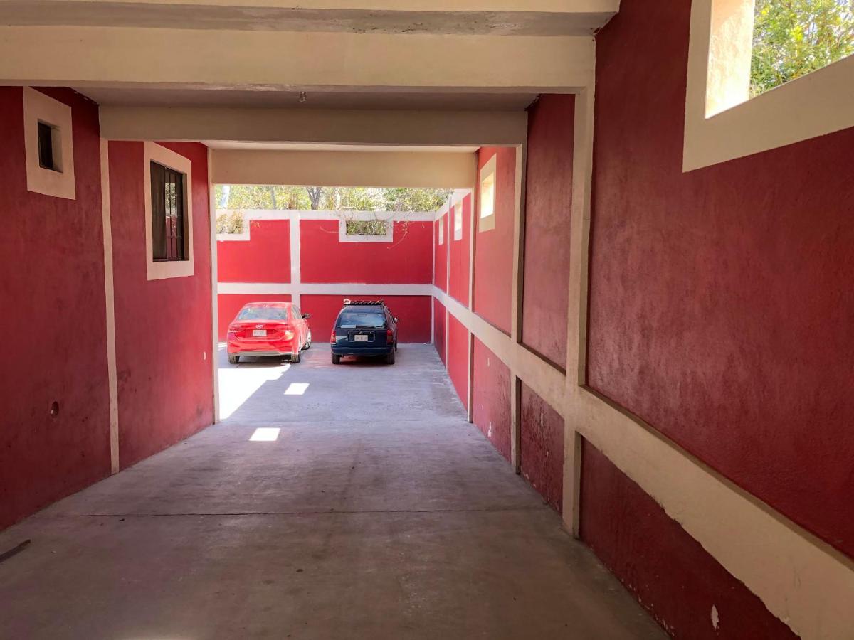 Oyo Hotel Cuatro Reales Galeana Exterior foto